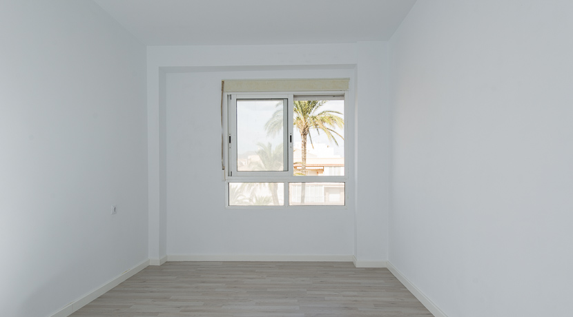 el campello estate agents costa blanca 3 bedroom seafront flat for sale