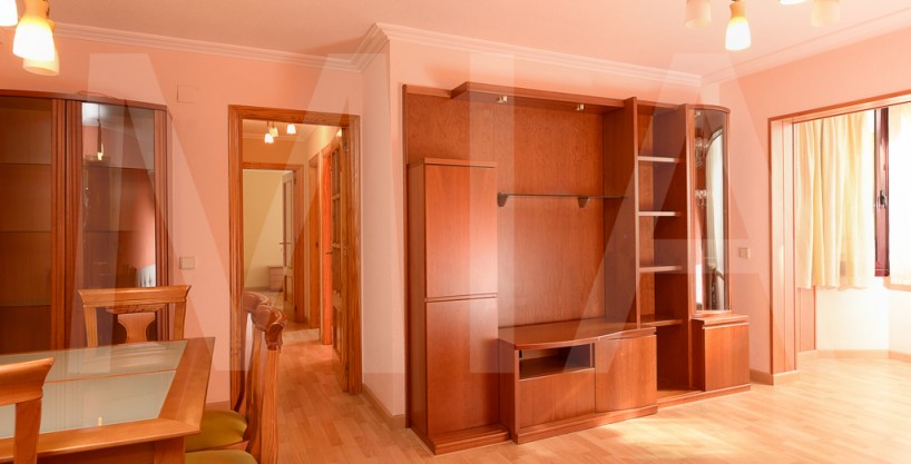 Flat for sale in strategic location of Playa San Juan