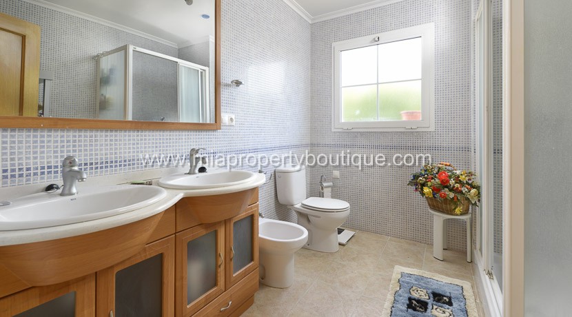 costa blanca villas for sale busot