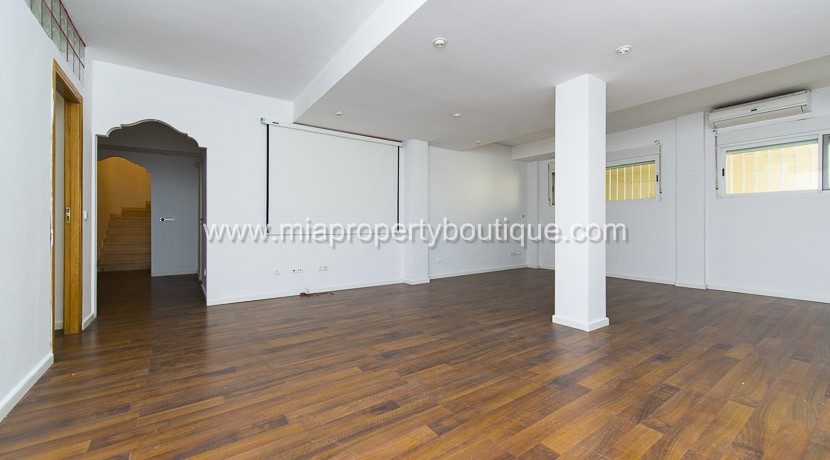 chalet for rent in el golf playa san juan costa blanca