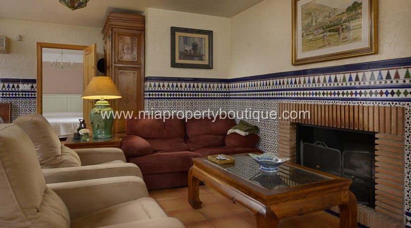 villa for sale in Busot Costa Blanca