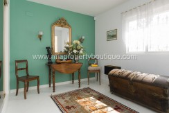 stunning villa for sale in coveta fuma