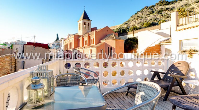 alicante santa cruz apartment for sale roof terrace castle views