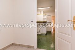 alicante city centre flat to rent buy