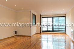 alicante city centre flat to rent buy