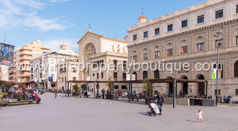 alicante city centre flat to rent buy