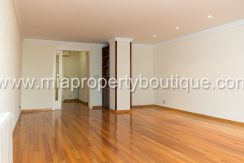 alicante city centre flat to rent buy