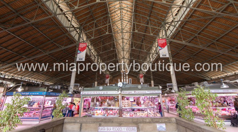 alicante city centre near market apartment for sale