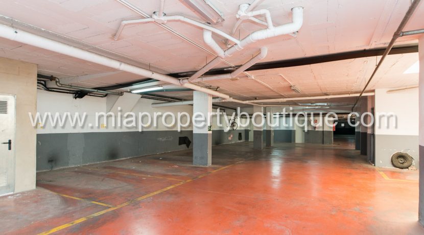 el campllo se vende piso 3 habitaciones