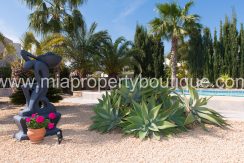 busot villa for sale mountain views