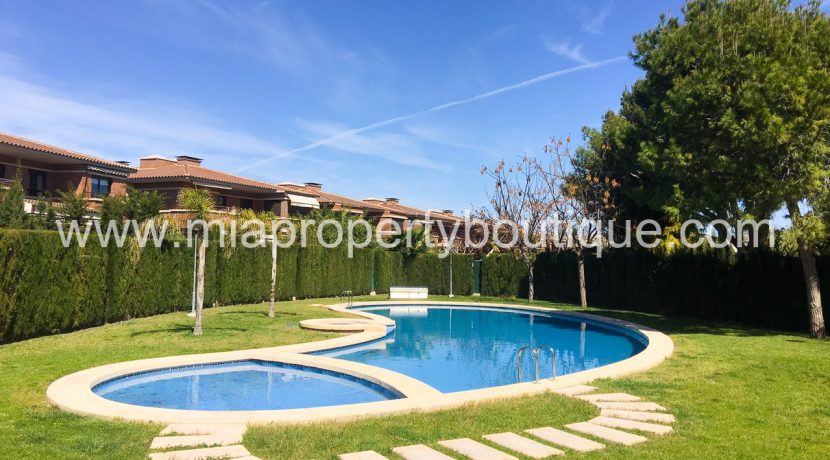 mutxamel Almaixada bungalow for rent