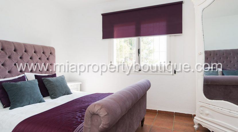 busot villa for sale mountain views