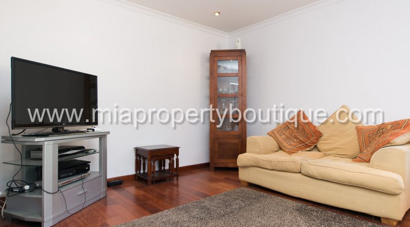 busot villa for sale mountain views