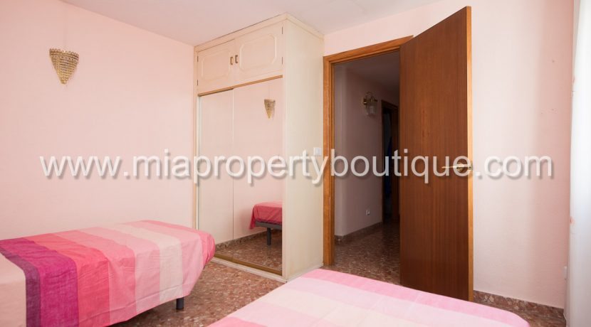 alicante city center apartment with balcony