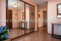 alicante city center apartment with balcony