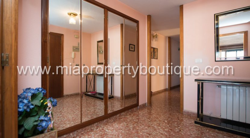 alicante city center apartment with balcony