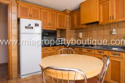 alicante city center apartment with balcony