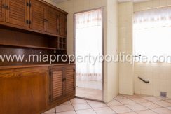 alicante city center apartment with terrace for sale