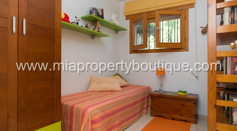chalet san vicente villamontes se vende alicante