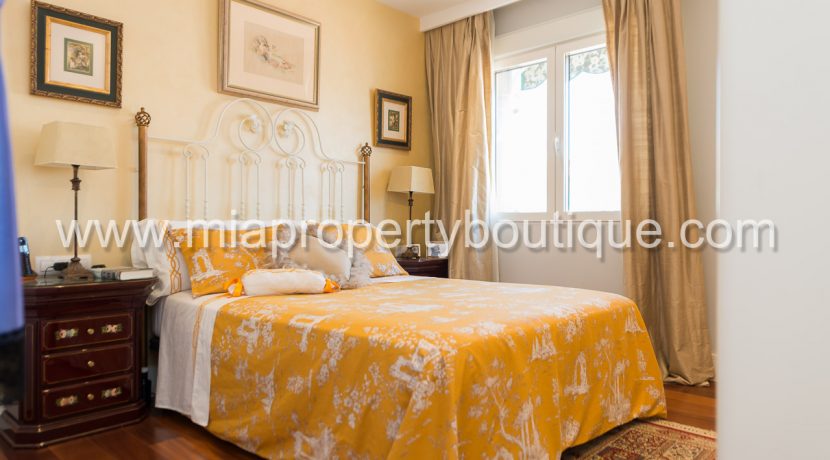alicante apartment town centre for sale costa blanca