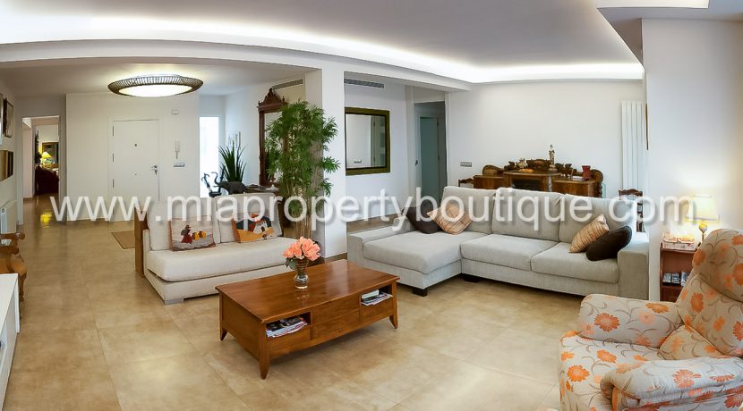 alicante city center apartment for sale