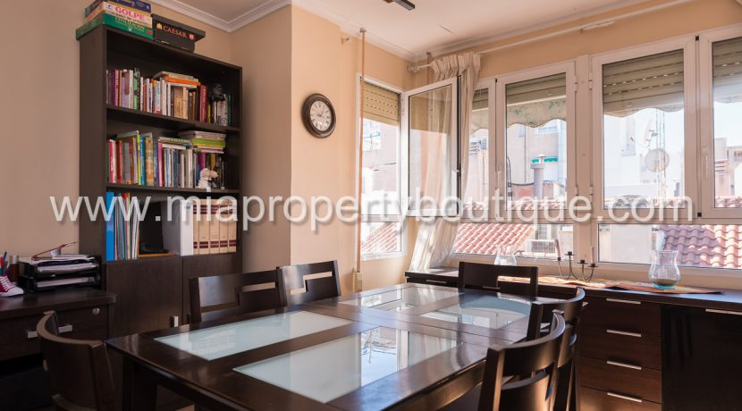 alicante city centre apartment for sale