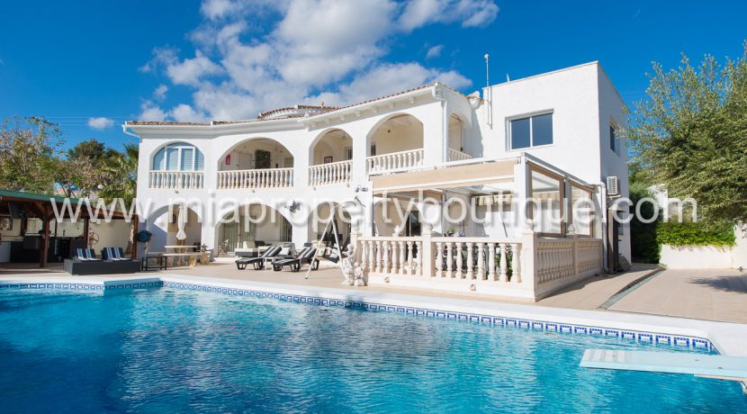 busot villa for sale