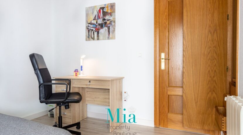 Property RA0931